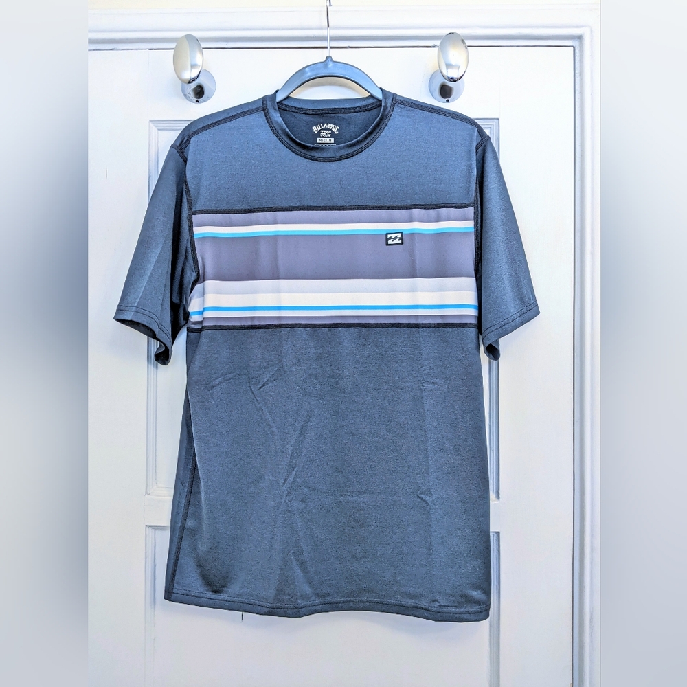 Billabong rashie Mens M fade back spinner surf shirt grey blue stripe UV50 nice